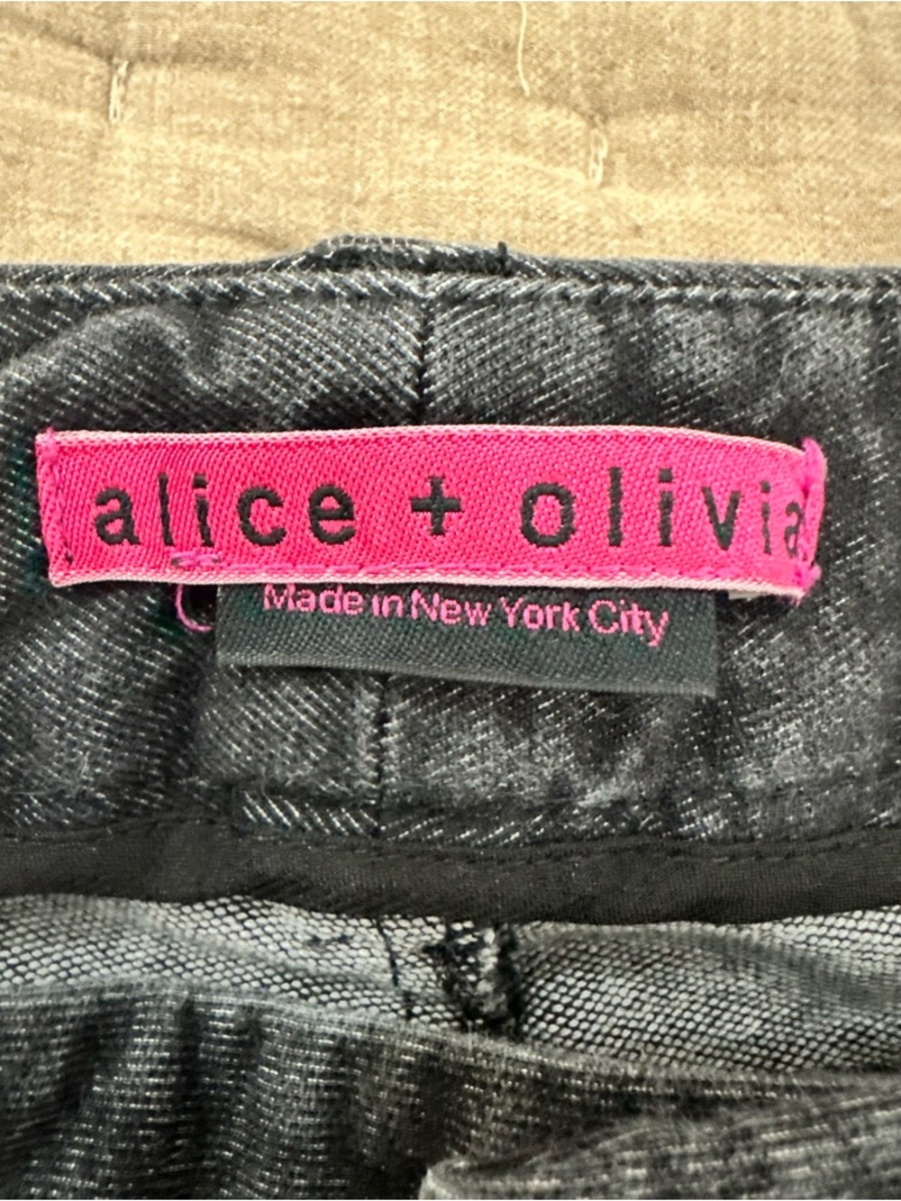 Alice + Olivia Black Skinny Jeans, size 30x28